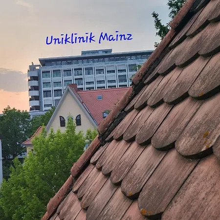 Helles Privatzimmer An Der Universitaetsklinik Alloggio in famiglia *