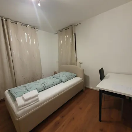 Helles Privatzimmer An Der Universitaetsklinik * Magonza